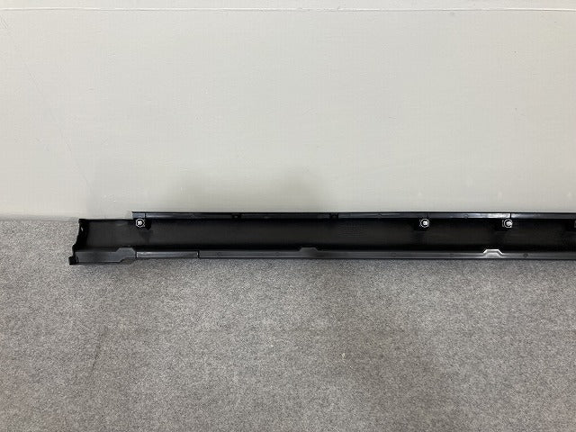 新品!クロスビー/XBEE ハイブリッド MN71S 純正 右 サイドステップ/サイドスカート 77230-76R0 77230-76R00-5PK 素地 スズキ(145307)