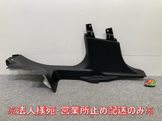 レヴァンテ MLE30E/MLE30D/MLE30A 純正 左 リア スカッフプレート 670040378 218 マセラティ(145325)