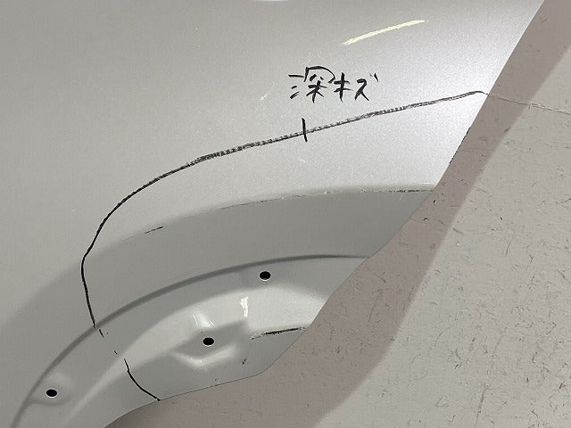 ヤリスクロス MXPB10/MXPB15 ハイブリッド/MXPJ10/MXPJ15 純正 左 リア ドア プラチナホワイトパールマイカ 089 トヨタ(145335)