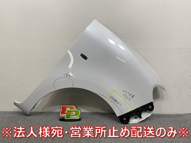 タント/シフォン LA650S/LA660S LA650F/LA660F 純正 右 フロント フェンダー シャイニングホワイトパール W25 ダイハツ(145342)