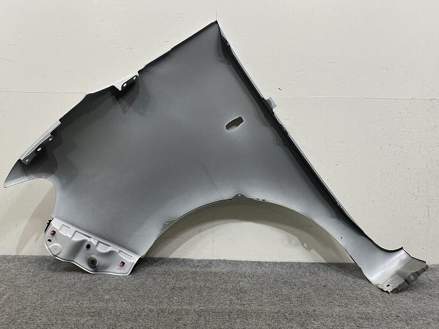 タント/シフォン LA650S/LA660S LA650F/LA660F 純正 右 フロント フェンダー シャイニングホワイトパール W25 ダイハツ(145342)