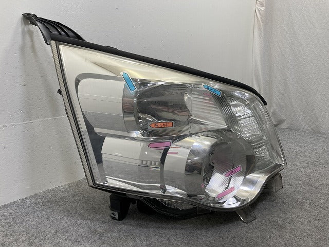 ノア NOAH 70系/ZRR70G/ZRR75G/ZRR70W/ZRR75W 純正 後期 右 ヘッドライト/ランプ レベライザーキセノン HID 刻印D KOITO 28-222(145346)
