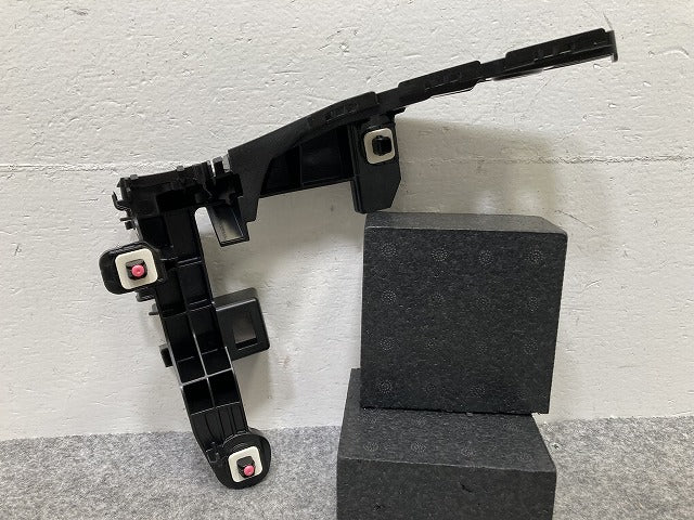 新品!タント カスタム/シフォン カスタム LA650S/LA660S LA650F/LA660F 純正 左 リア バンパーサイドサポート 52156-B2400(145352)