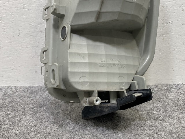 プリウス 30系/ZVW30 純正 後期 右 ウィンカー ハロゲン KOITO 47-53 トヨタ(145358)