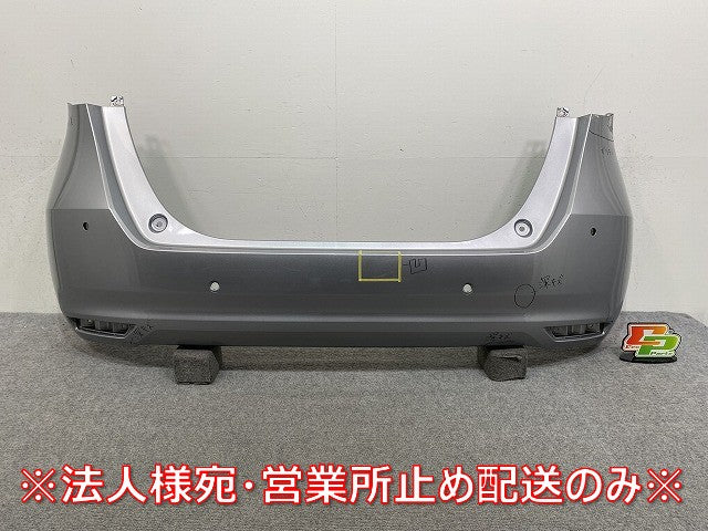 フィット/スタンダード GR1/GR2/GS4/GS6 e:HEV GR3/GR4 純正 リア バンパー 71501-TZA-ZZ00 ルナシルバーメタリック NH830M ホンダ(145359)