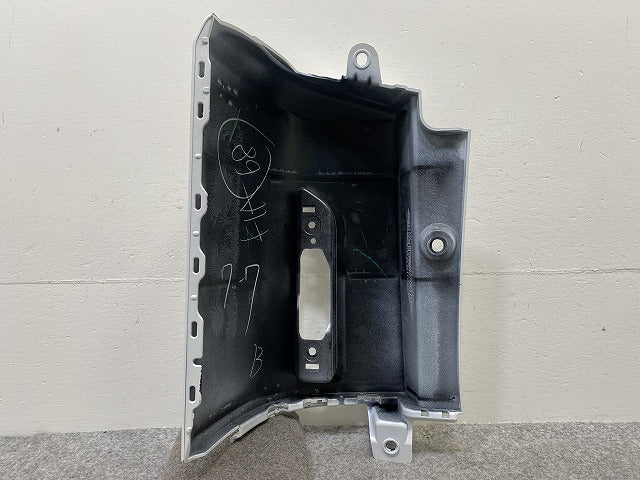 セレナ C28/NC28/FC28/FNC28 e-POWER/GC28/GFC28 純正 右 リア コーナーパネル/コーナーカバー 85230 7DF0H プリズムホワイト QBE(145376)