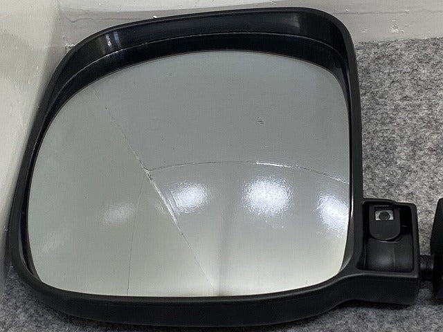ハイエース/レジアスエース 200系/1型/2型/3型/4型/5型/6型/7型/標準 純正 リアミラー バックミラー リアアンダーミラー (145379)