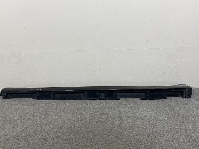 マークX 130系/GRX130/GRX133/GRX135 純正 左 サイドステップ/サイドスカート 75860-22130 ブラック 202 トヨタ(145386)