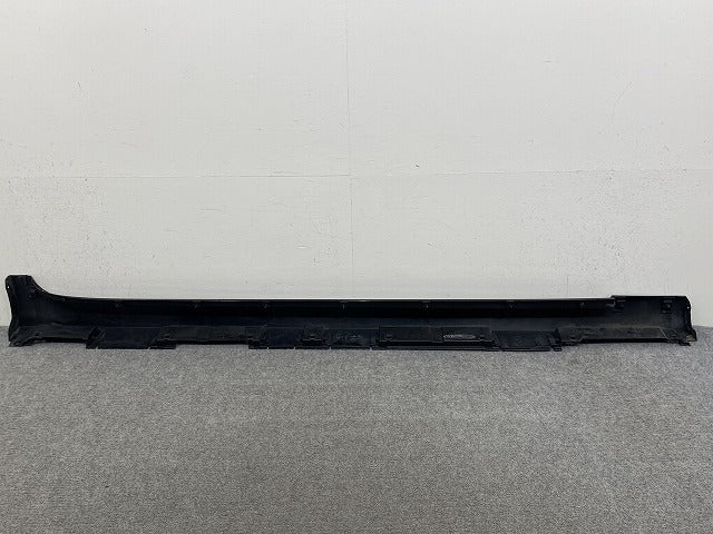 マークX 130系/GRX130/GRX133/GRX135 純正 左 サイドステップ/サイドスカート 75860-22130 ブラック 202 トヨタ(145386)