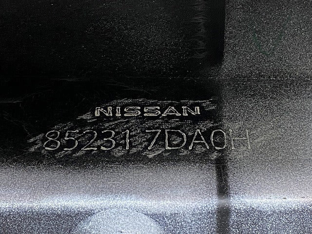 セレナ ハイウェイスター/X/XV/C28/NC28/GC28 e-POWER/FC28/FNC28/GFC28 純正 左 リア コーナーパネル/コーナーカバー 85231 7DA0H(145427)