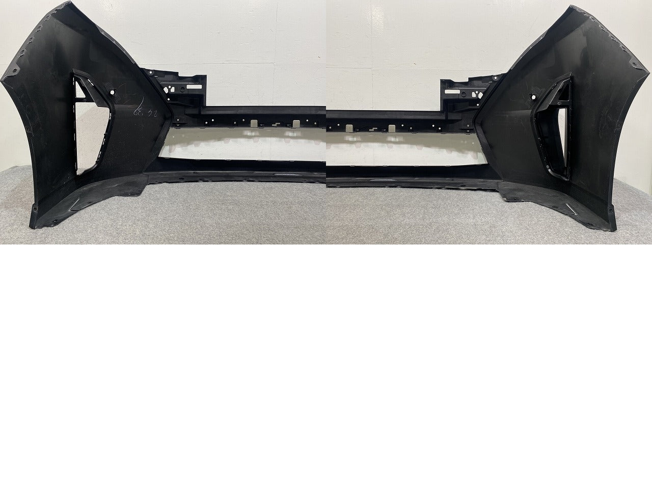 セレナ/ハイウェイスター e-POWER/ルキシオン C28/GC28/GFC28 純正 フロント バンパー 62022 7DF0H ダイヤモンドブラック G41 日産(145432)