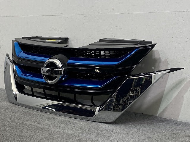 セレナ/ハイウェイスター e-POWER C27/HFC27 純正 前期 フロント グリル/ラジエーターグリル カメラ穴付 62310 5TF0A /0B ブラック(145443)