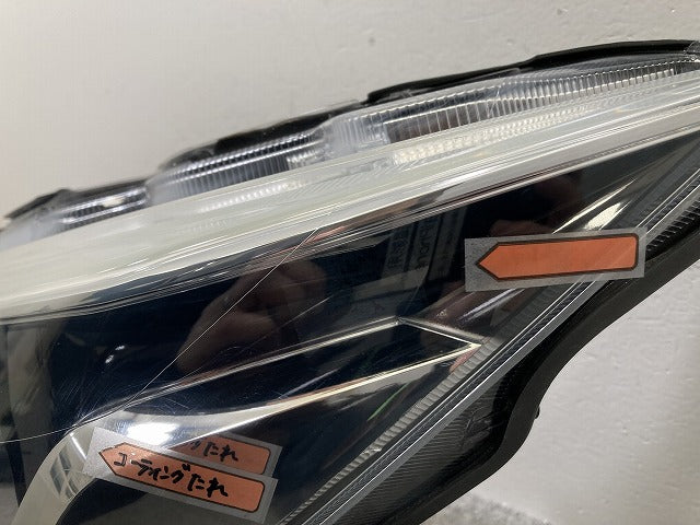 ソリオ バンディット MA26S/MA36S/MA46S 純正 左 ヘッドライト/ランプ レベライザーLED KOITO 100-59332 スズキ(145449)