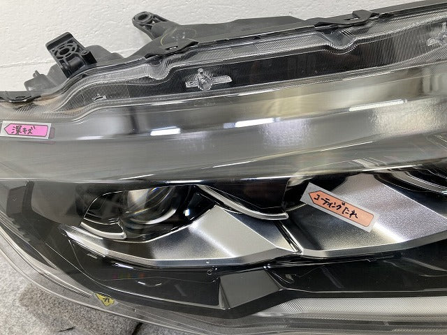 エクストレイル/X-TRAIL T32/NT32/HT32/HNT32 純正 後期 右 ヘッドライト/ランプ LED レベライザー 刻印W KOITO 100-23746 日産(145450)