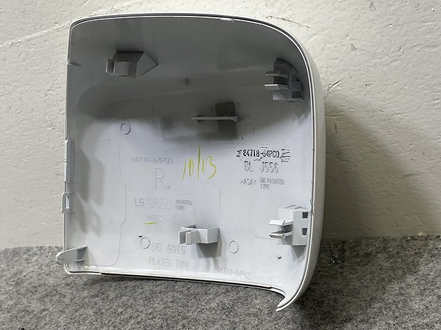 エブリィ/クリッパー NV100/スクラム DA17V/DR17V/DG17V 純正 右 ドアミラー カバー 84718-64PC0  スペリアホワイト 26U スズキ(145456)
