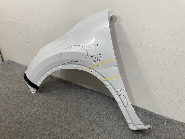 ライズ/ロッキー/レックス A200/A210/A201/A202/A/S/F 純正 左 フロント フェンダー シャイニングホワイトパール W25 トヨタ(145477)