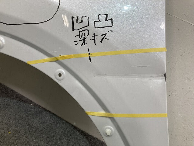ライズ/ロッキー/レックス A200/A210/A201/A202/A/S/F 純正 左 フロント フェンダー シャイニングホワイトパール W25 トヨタ(145477)