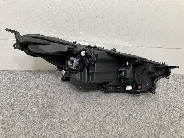 ヤリス KSP210/MXPA10/MXPA15/MXPH10/MXPH15 MXPH14/MXPH17 純正 左