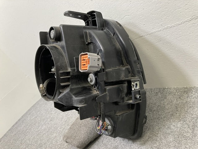 アルト ラパン HE33S 純正 右 ヘッドライト/ランプ レベライザーキセノン HID ICHIKOH 1915 スズキ(145484)