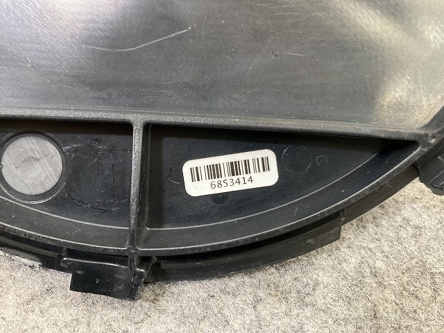 Cクラス W205 純正 フロント グリルエンブレム/ディストロニック付車用 A000 888 00 11/A0008880011 メルセデスベンツ(145493)