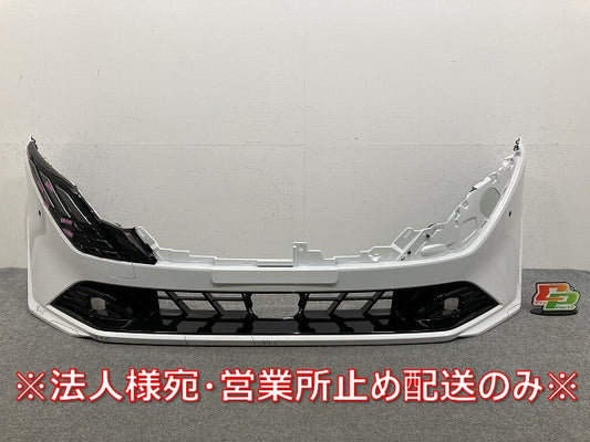 ノート/NOTE E13/SNE13 純正 後期 フロント バンパー ロアグリル付 62022 6XK0H ピュアホワイトパール QAC 日産(145494)