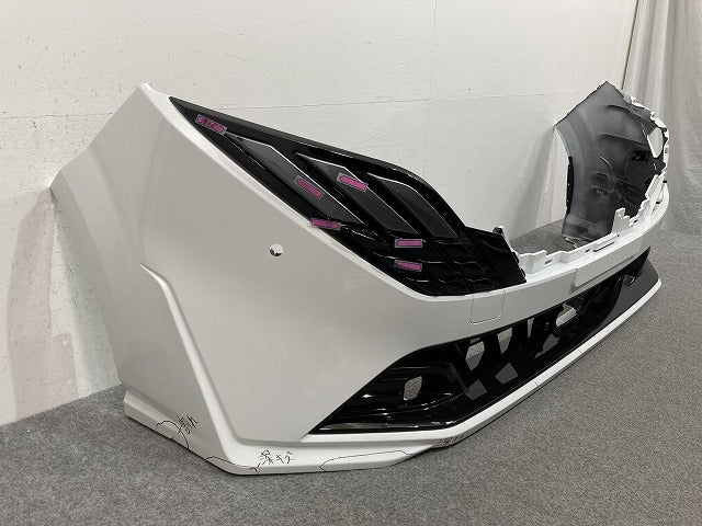 ノート/NOTE E13/SNE13 純正 後期 フロント バンパー ロアグリル付 62022 6XK0H ピュアホワイトパール QAC 日産(145494)