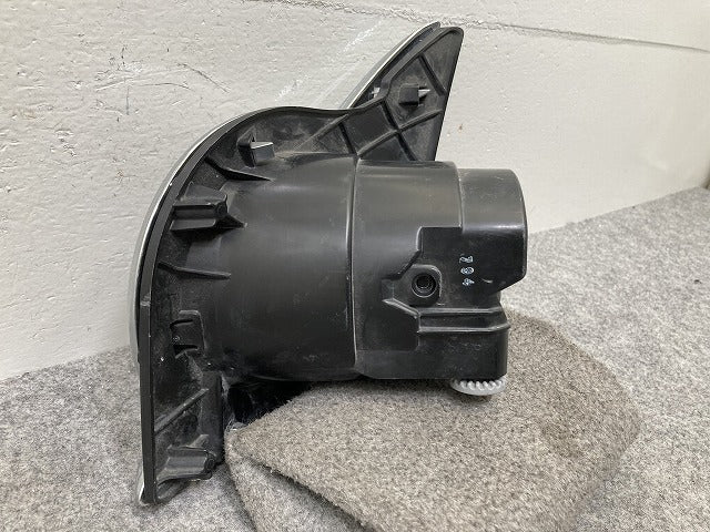 ミライース/ピクシスエポック/プレオプラス LA350S/LA360S/LA350A/LA360A/LA350F 純正 右フォグランプ/フォグライト LED 114-11092(145502)