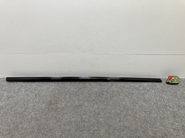 新品!3シリーズ G20 純正 リア ドア ベルトモールアウター 51337465152 ブラック ソリッド BMW(145517)