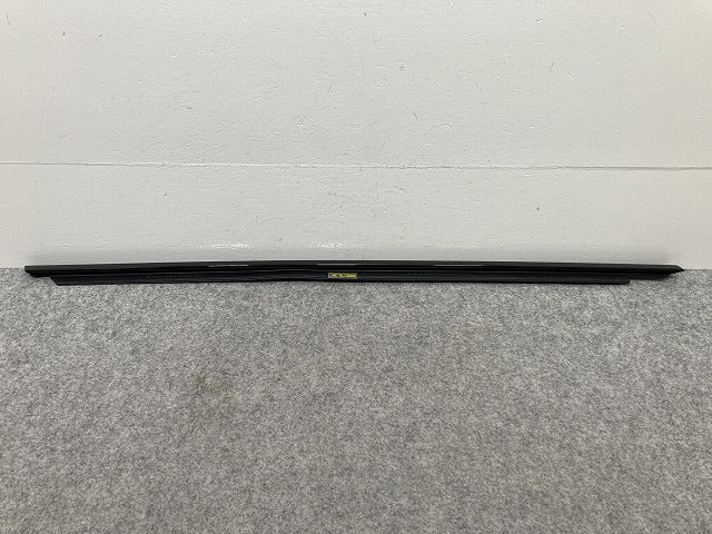 新品!3シリーズ G20 純正 リア ドア ベルトモールアウター 51337465152 ブラック ソリッド BMW(145517)