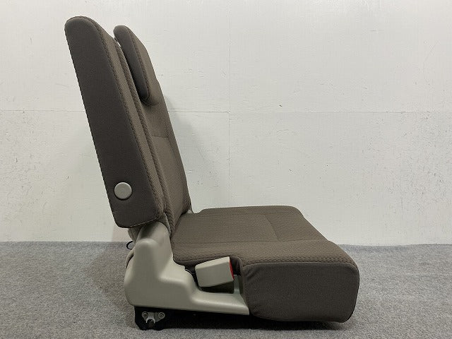 新車取り外し!エブリィ/クリッパー NV100/スクラム/ミニキャブ DA17V/DR17V/DG17V/DS17V 純正 左  リアシート ブラウン スズキ(145524)