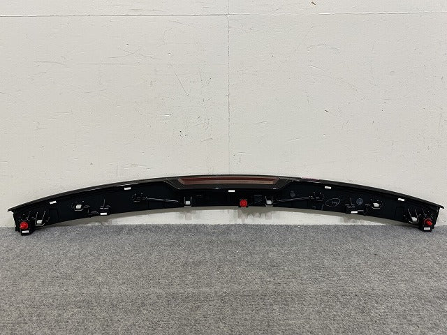 プリウス 60系/ZVW60/ZVW65/MXWH60/MXWH65/MXWH61 純正 リア ガーニッシュ ハイマウント ストップランプ 81570-47080 81570-47080 (145530)