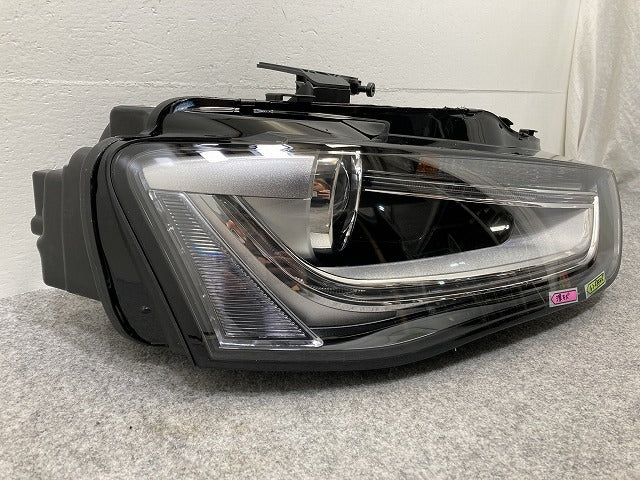 新品!A4 8K 系 純正 右 ヘッドライト/ランプ キセノン HID 8K0941044D アウディ(145563)