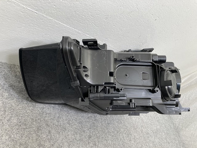 新品!A4 8K 系 純正 右 ヘッドライト/ランプ キセノン HID AL Automotive Lighting 8K0 941 044 D 8K0941044D アウディ(145568)