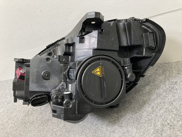 新品!Bクラス W246 純正 前期 右 ヘッドライト/ランプ キセノン HID AL Automotive Lighting A246 820 04 39 A2468200439 ベンツ(145570)