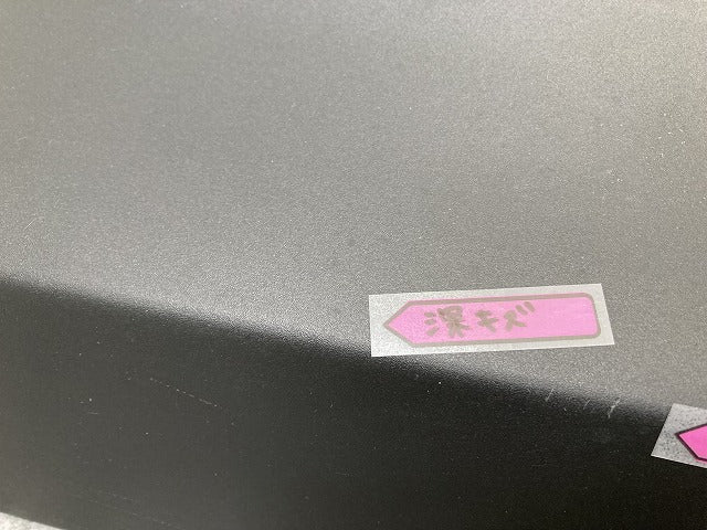 ヤリスクロス MXPB10/MXPB15 ハイブリッド/MXPJ10/MXPJ15 純正 右 フロント ドア サイドパネル 75073-52030 素地 トヨタ(145573)