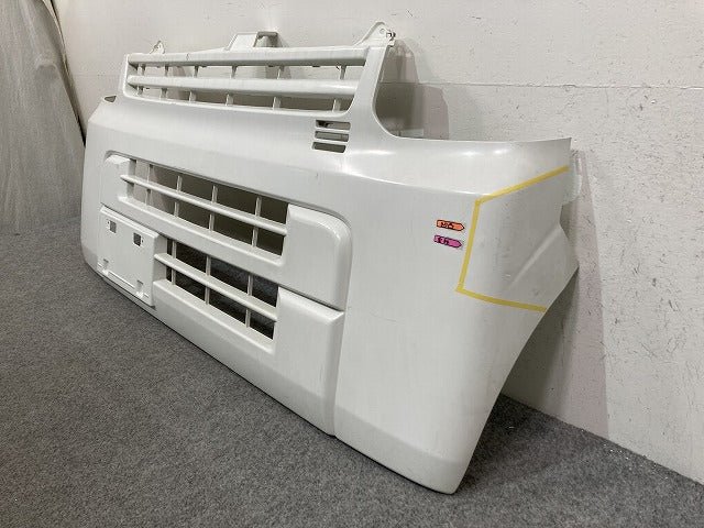 エブリィ/クリッパー NV100/スクラム/ミニキャブ DA17V/DR17V/DG17V/DS17V 純正 フロント バンパー 71711-64P0 スペリアホワイト(145591)