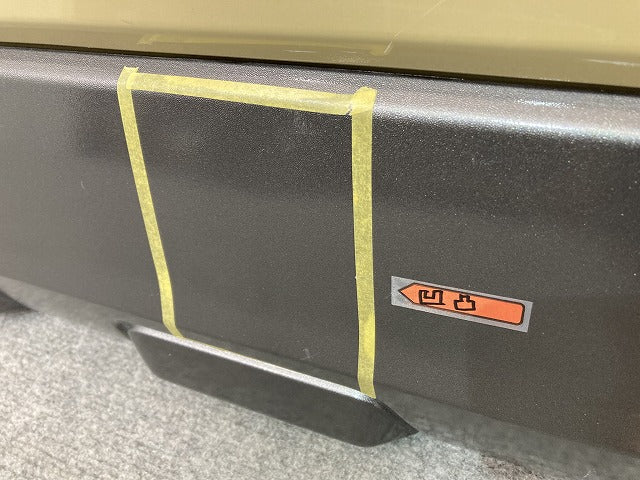 タフト LA900S/LA910S 純正 リア バンパー ガーニッシュ付 52159-B2C20 サンドベージュメタリック T34 ダイハツ(145593)