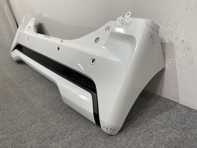 ルークス ハイウェイスター/eKクロススペース B44A/B45A/B47A/B48A B34A/B35A/B37A/B38A 純正 リア バンパー 85022 7NA-0 QBB 日産(145597)