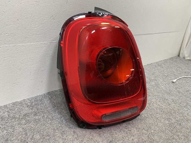 新品!ミニ F55/F56 純正 左 テールランプ/ライト/レンズ ハロゲン OLSA 7297433-11 63217297433 MINI(145600)