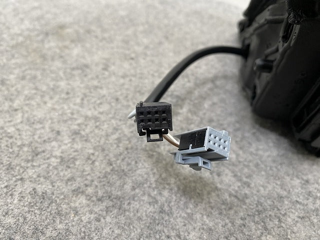 新品!ジュリエッタ 940系 右 ドアミラー 9線 1561197890 1561197890 素地 アルファロメオ(145601)