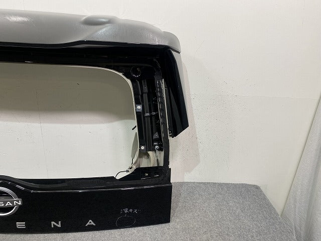 セレナ C28/NC28/FC28/FNC28 e-POWER/GC28/GFC28 純正 リアゲート/バックドア/リアハッチ ダイヤモンドブラック G41 日産(145609)