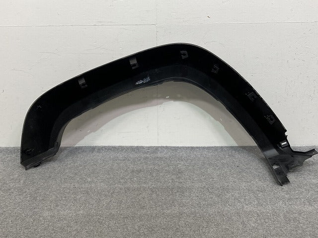 ジムニーシエラ JB74W 純正 左 リア フェンダーアーチモール/オーバーフェンダー 77540-78R 素地 スズキ(145631)