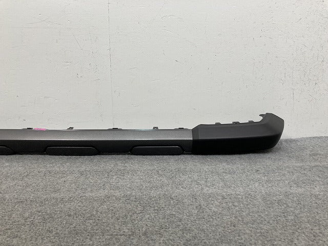 タフト LA900S/LA910S 純正 フロント バンパー モール/ロアカバー 52411-B2020/30 ガンメタ メタリック ダイハツ(145636)
