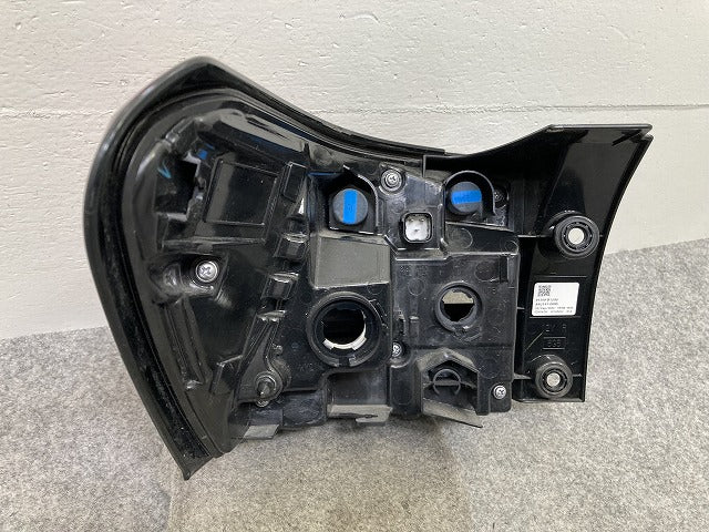 ライズ/ロッキー/レックス A200/A210/A201/A202/A/S/F 純正 右 テールランプ/ライト/レンズ LED ICHIKOH D248 81551-B1200 トヨタ(145658)