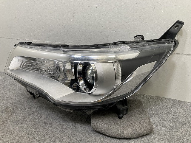 デイズ ハイウェイスター/eKカスタム B21W/B11W 純正 左 ヘッドライト/ランプ レベライザーキセノン HID STANLEY W1048 日産(145667)