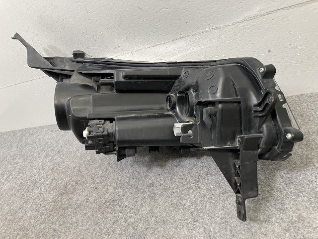 デイズ ハイウェイスター/eKカスタム B21W/B11W 純正 左 ヘッドライト/ランプ レベライザーキセノン HID STANLEY W1048 日産(145667)