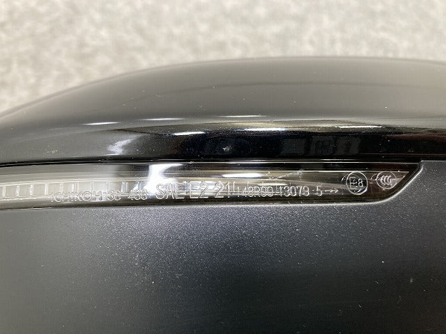 プリウス 60系/ZVW60/ZVW65/MXWH60/MXWH65/MXWH61 純正 右 ドアミラー 9線 ウインカー付 87910-47770 ブラック メタリック トヨタ(145676)