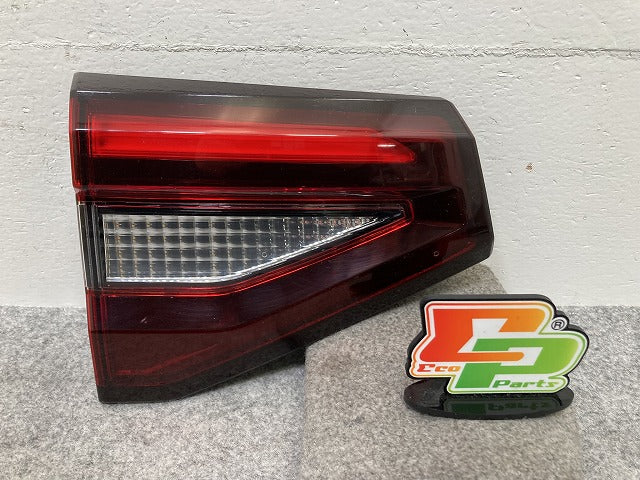 ライズ/ロッキー/レックス A200/A210/A201/A202/A/S/F 純正 左 フィニッシャーランプ/テールランプ/ LED  D249 81590-B1011(145677)