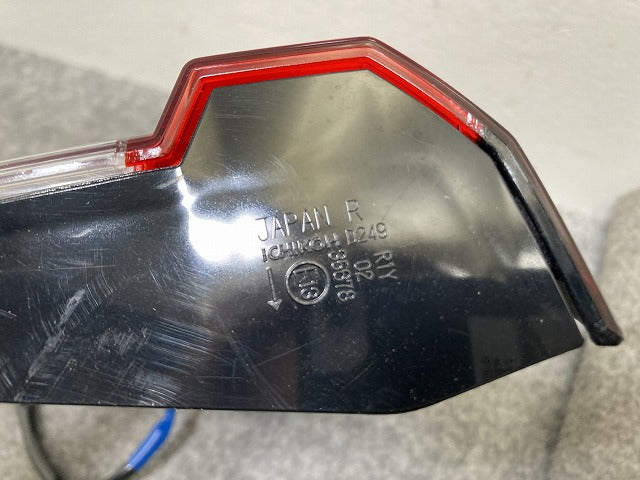 ライズ/ロッキー/レックス A200/A210/A201/A202/A/S/F 純正 右 フィニッシャーランプ/テールランプ/ライト/LED D249 81580-B1011(145678)