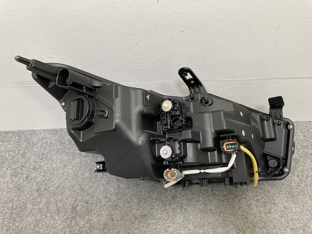 スカイライン/SKYLINE V37/YV37/HV37/HNV37/ZV37/400R 純正 中期/後期 左 ヘッドライト/ランプ LED レベライザー 刻印Y 100-23743(145680)